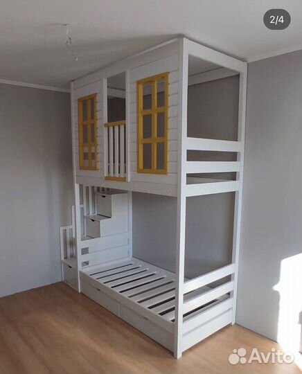 Двухъярусная кровать детская