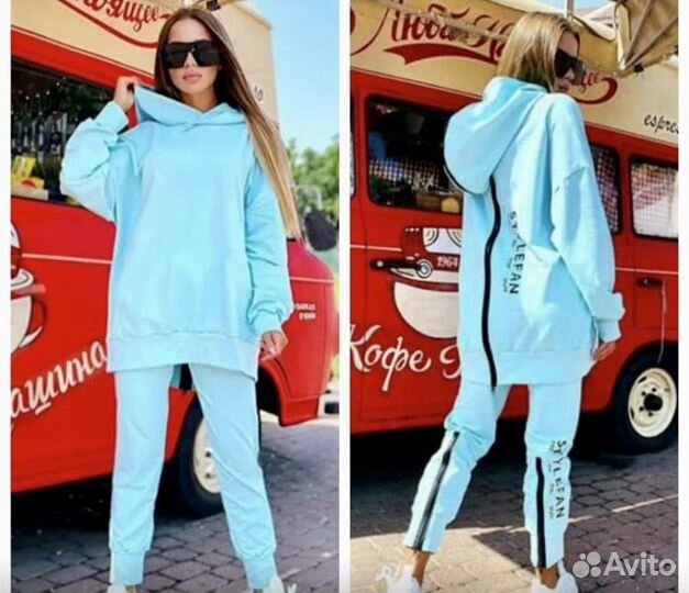 Спортивный костюм женский