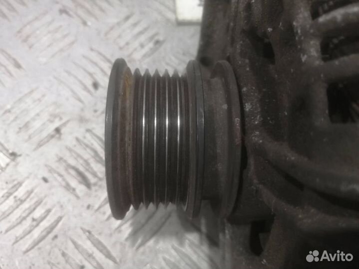 Генератор Renault Logan