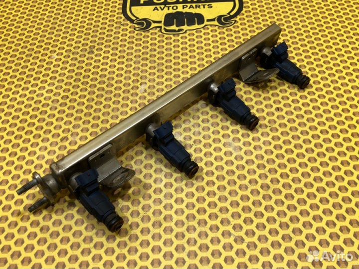 Рейка топливная (рампа) Kia Cerato