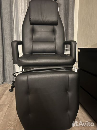 Кушетка косметологическая