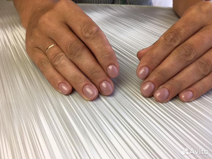 Маникюр на дому