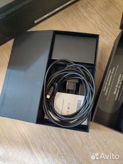 Шлем виртуальной реальности Oculus quest (1) 128