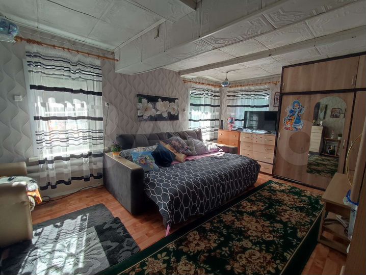 Дом 35,8 м² на участке 2,3 сот.