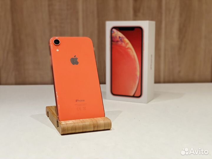 iPhone Xr, 64 ГБ