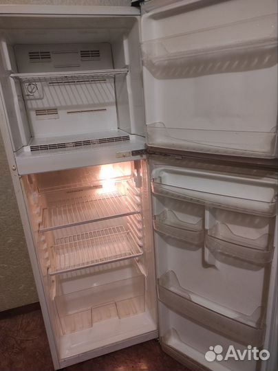 Холодильник