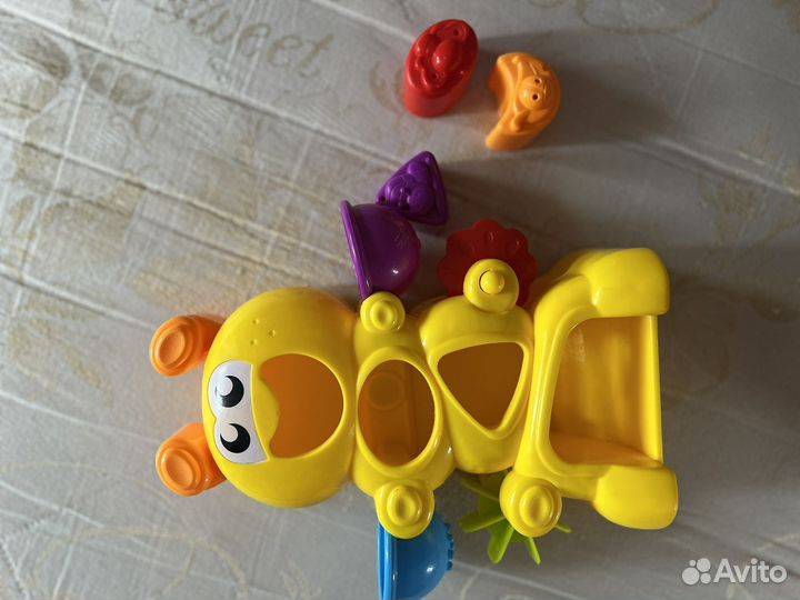 Гусеница игрушка в ванну baby go