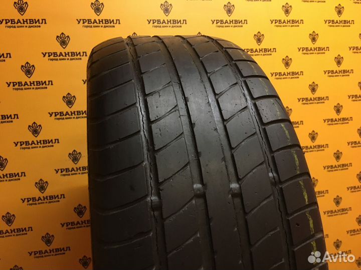 Dunlop SP Sport 2000E 225/55 R16 95V