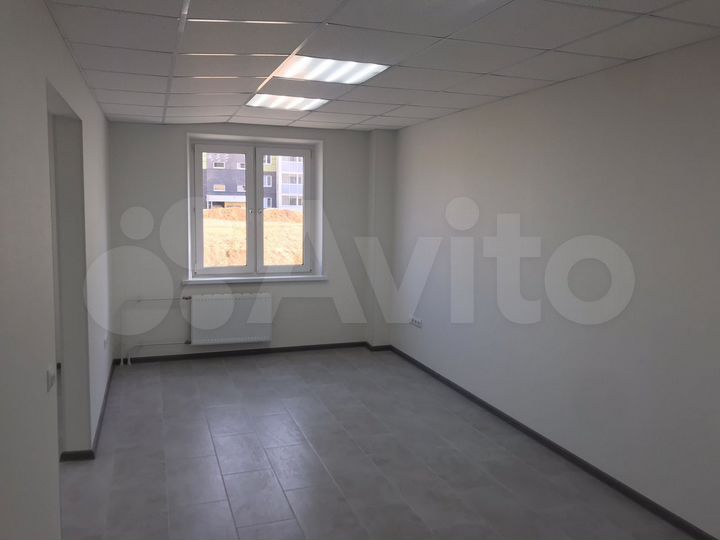 Салон, Детский центр, Торговое, Офис, 97 м²