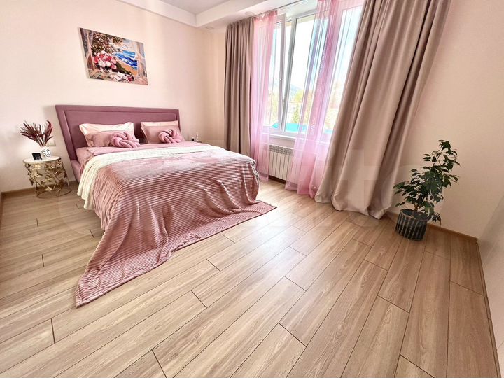 3-к. квартира, 85 м², 6/10 эт.