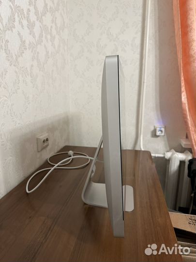 iMac 27 дюймов (толстый, Mid 2010)