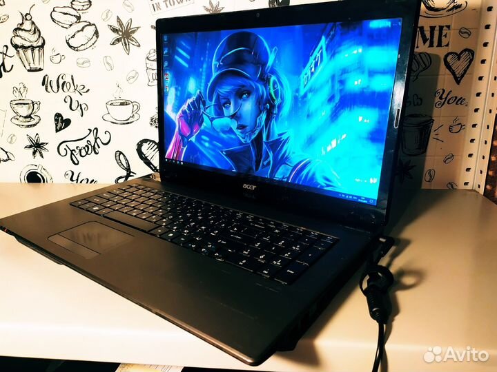 Acer 7750G-17 Дюймов\i3-2 Gen\4 Озу\1 GB Видео