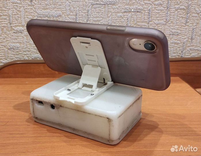 Блютуз колонка подставка для телефона