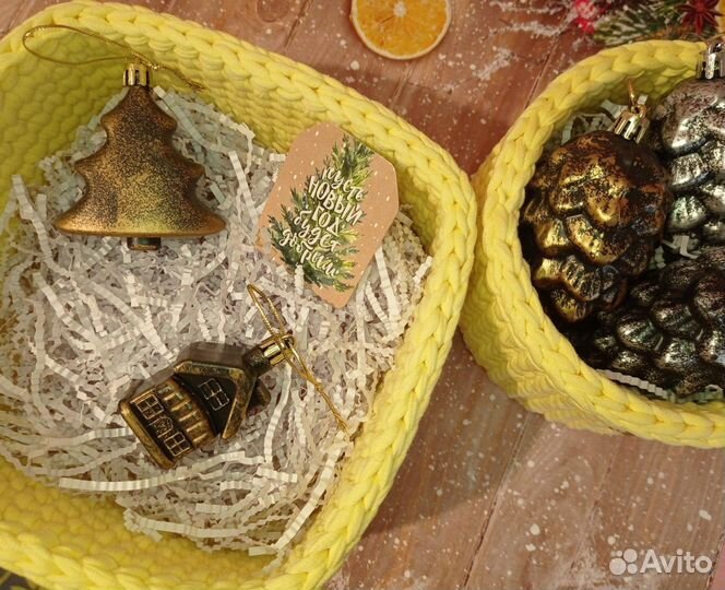 Вязаные корзинки ручной работы. Подарок. Новый год