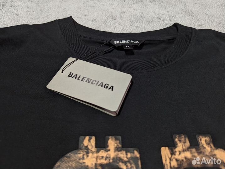 Balenciaga футболка