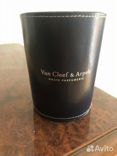 Натуральная свеча Van Cleef & Arpels