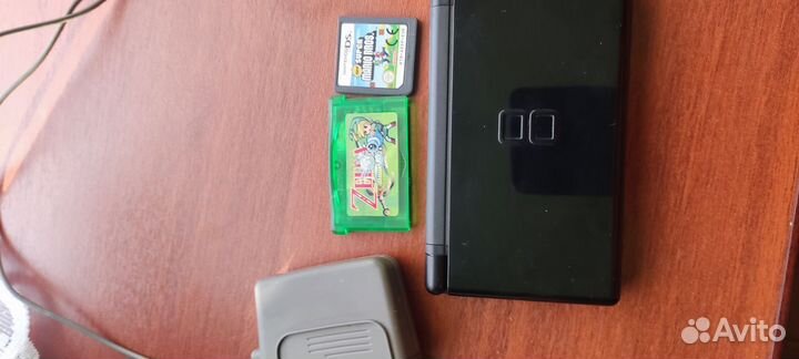 Nintendo ds lite с дефектом