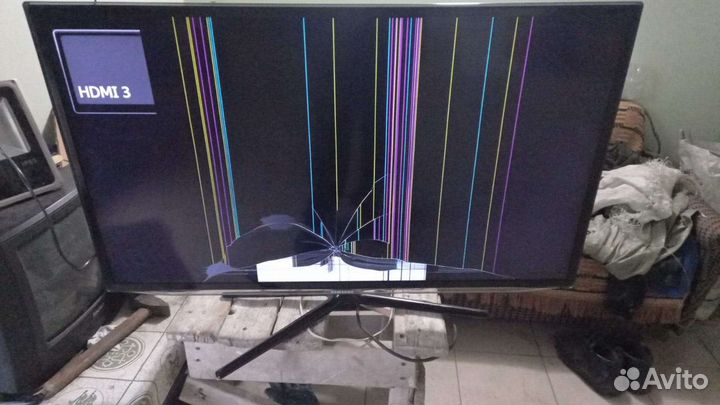 Телевизор ЖК на запчасти