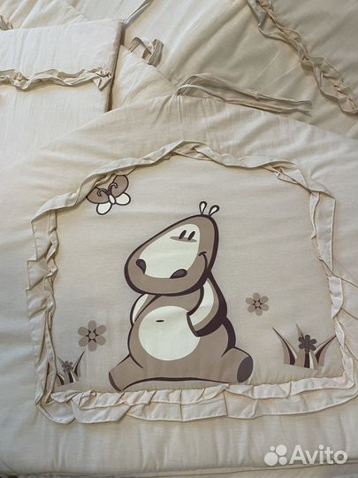 Комплект постельного белья в детскую кроватку