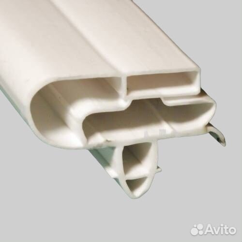 Уплотнитель на бытовой холодильник