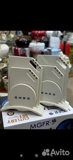 Кухонные доски разделочные smeg