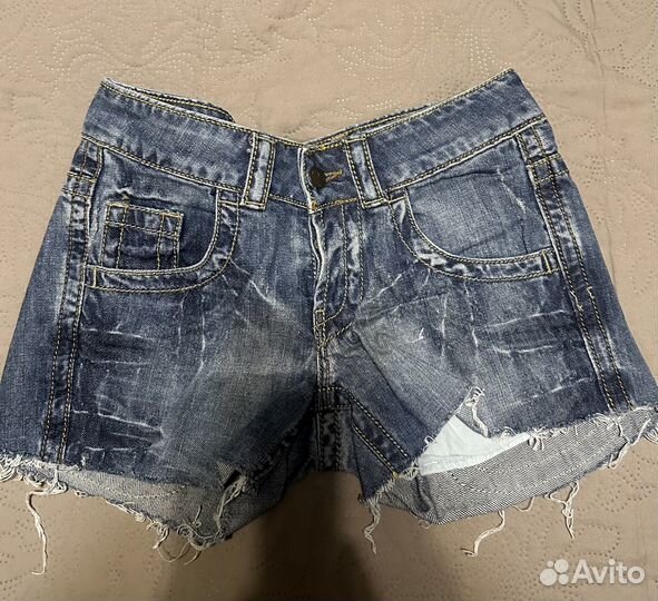 Отдам даром женские вещи р.42 самовывоз