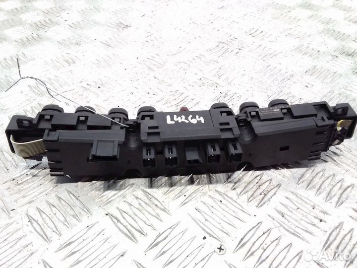 Кнопка (выключатель) Mercedes-Benz S-Класс W220