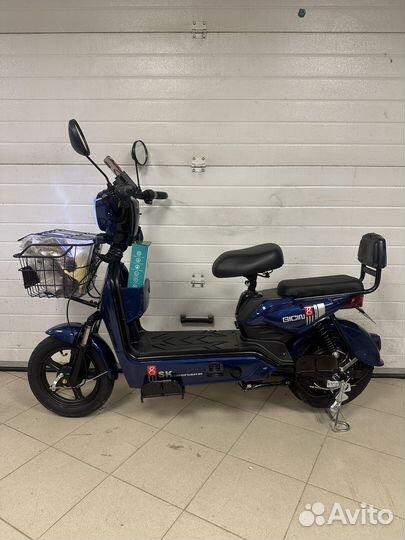 Новый в наличии в перми электроскутер 450w