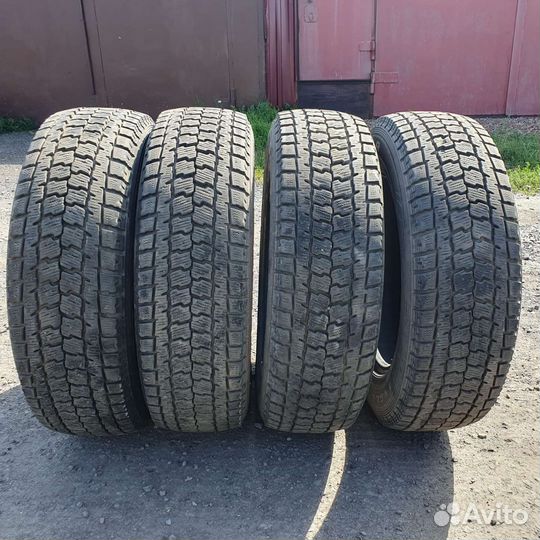 Goodyear Wrangler IP/N 225/65 R17