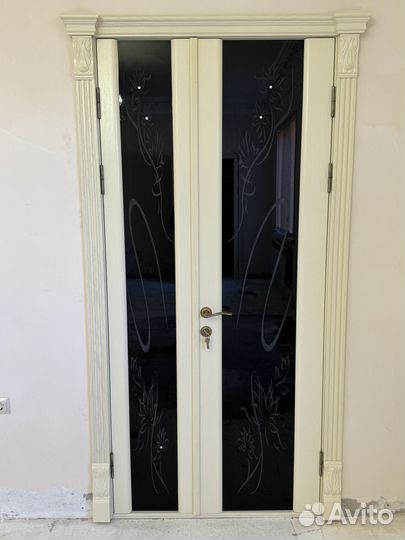 Дверь белая ясень