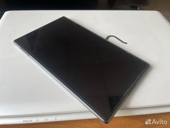Планшет Lenovo tab 7