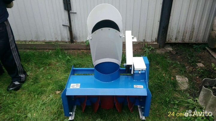 Приставка снегоуборщик