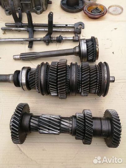 Продам кпп газель(двигатель каминс 2.8)