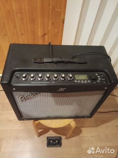 Гитарный усилитель Fender Mustang 3 V2 100ватт