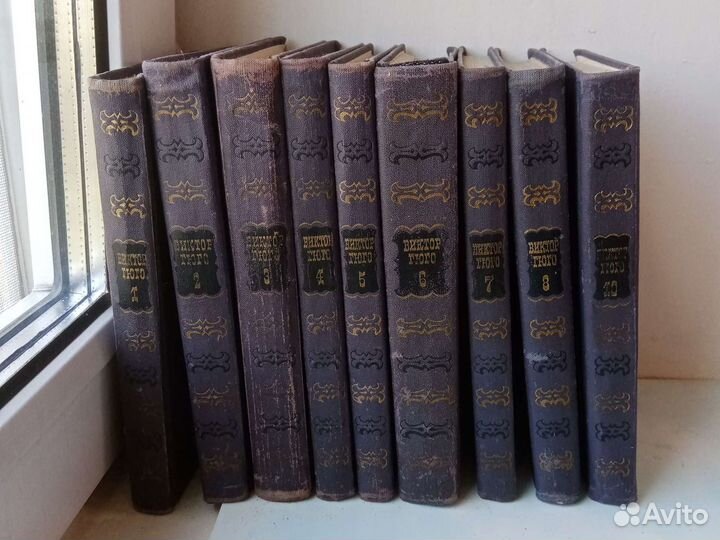 Книги В. Пикуль, М. Дрюон, А. Голон