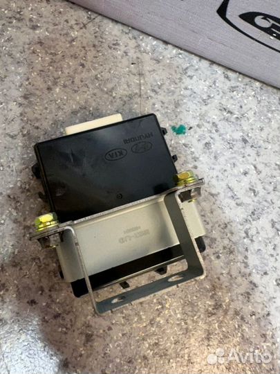 Блок управления рулевой рейкой Kia Stinger 1 3.3