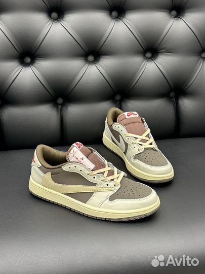Nike Air Jordan 1 Travis Scott reverse mocha