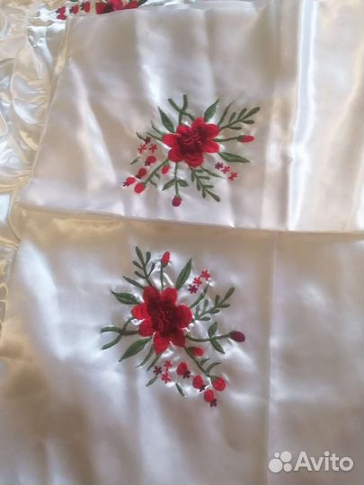 Покрывало новое шелк+2 наволочки