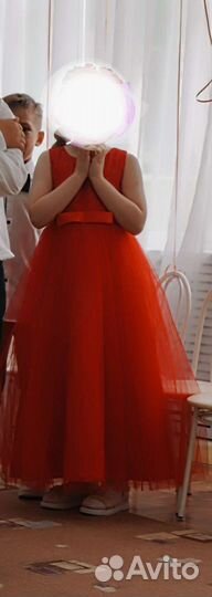 Платье на девочку вечернее