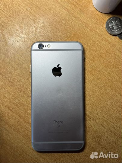 Телефон iPhone 6s