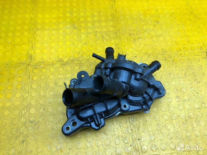 Помпа водяная Skoda Octavia cwva 2017