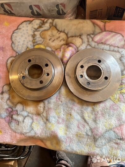 Диски торм передFord Escort/Fiesta 1.4-1.8 89