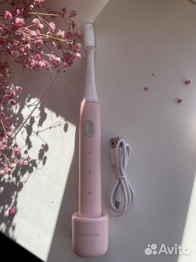 Зубная щетка Revyline Rl050