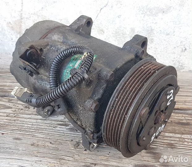 Peugeot 406 Пежо 406 Компрессор SD7V16 3702211860