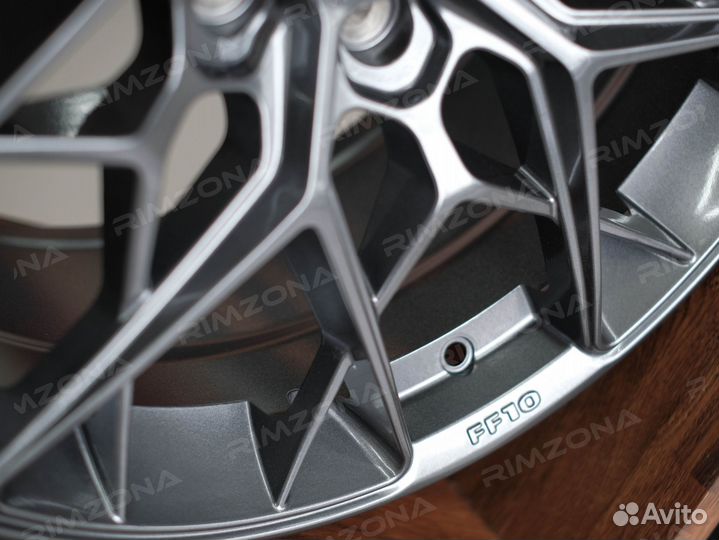 Литые диски HRE R20 для Volkswagen. Рассрочка