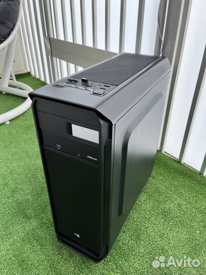 Корпус компьютерный AeroCool Aero-500G Black