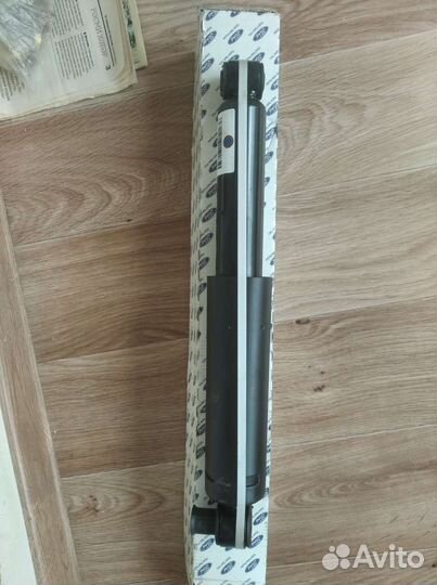 Задний амортизатор на ford transit новый