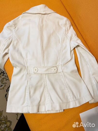 Джинсковая куртка женская