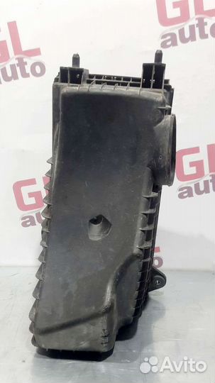 Корпус воздушного фильтра VW Touareg