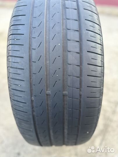 Pirelli Cinturato P7 235/45 R18 98Y